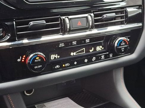 New 2025 Nissan Pathfinder Rock Creek image 14