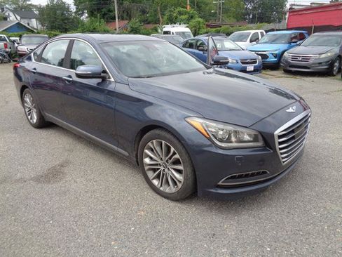 Used 2017 Genesis G80 3.8 RWD image 24
