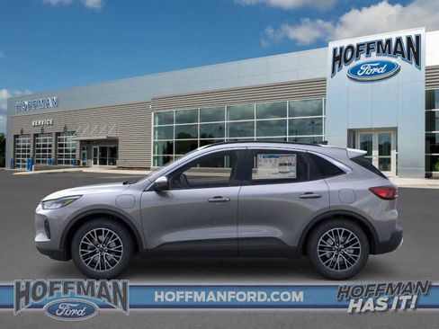 New 2025 Ford Escape SE FWD image 5