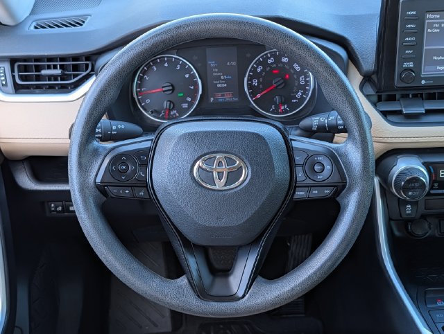 Used 2021 Toyota RAV4 XLE FWD image 12