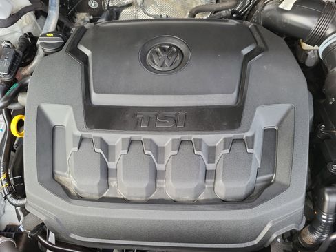 Used 2024 Volkswagen Tiguan Wolfsburg Edition image 16