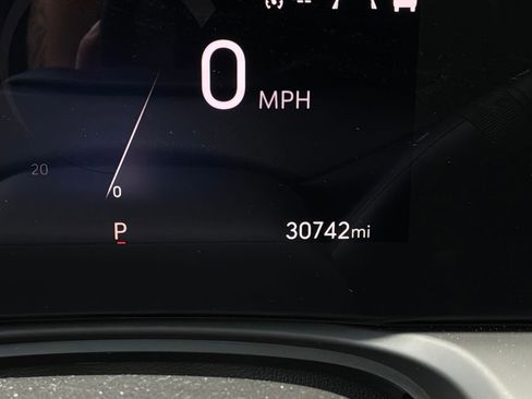 Used 2025 Buick Encore GX Preferred FWD image 37