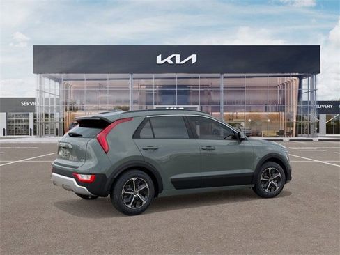 New 2026 Kia Niro EX image 6