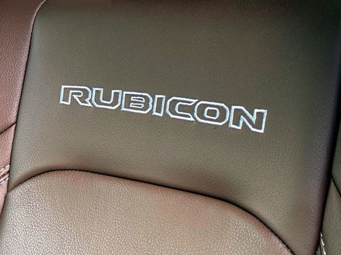 Used 2023 Jeep Wrangler Unlimited Rubicon 4xe w/ Safety Group AWD/4WD image 12