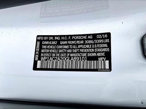 Used 2016 Porsche Cayenne AWD/4WD image 27