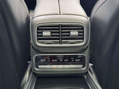 Used 2022 Mercedes-Benz Maybach GLS 600 4MATIC image 74