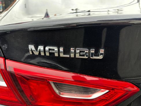 Used 2023 Chevrolet Malibu LT FWD image 8