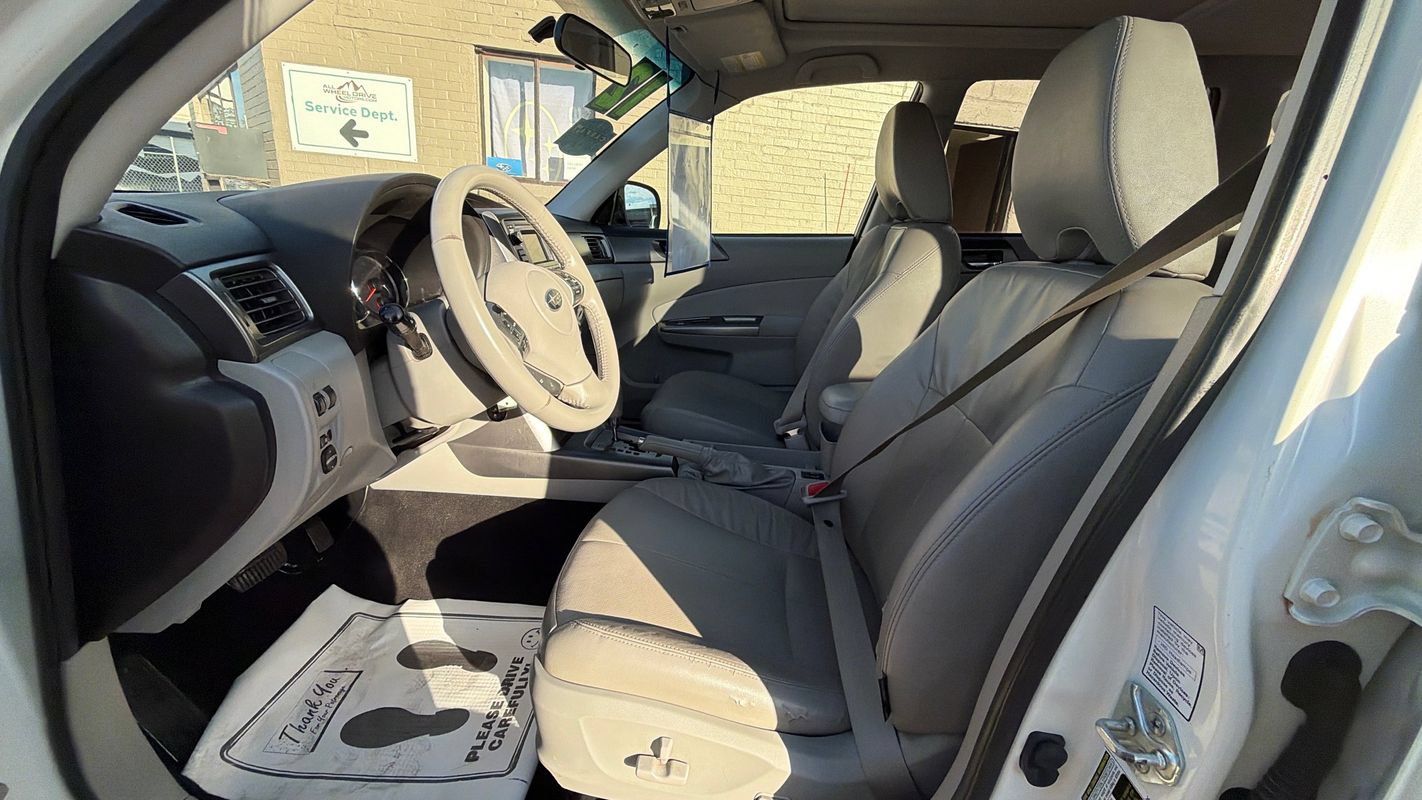Used 2012 Subaru Forester 2.5X Touring AWD/4WD image 19