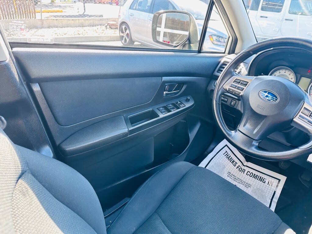 Used 2014 Subaru Impreza 2.0i Premium AWD/4WD image 12