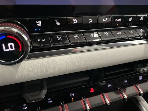 Certified 2023 GMC Canyon AT4X image 29