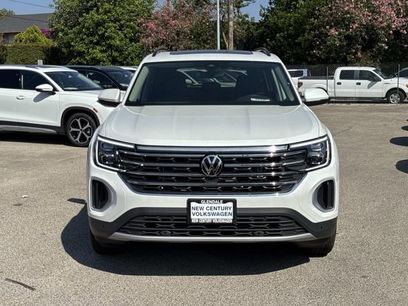 New 2026 Volkswagen Atlas SE