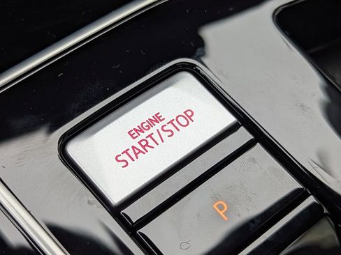 New 2026 Volkswagen GTI SE image 15