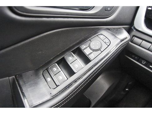 Used 2023 Nissan Rogue SL w/ SL Premium Package image 15