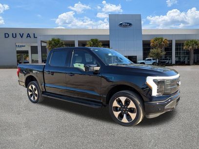 New 2025 Ford F150 Lightning Platinum