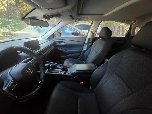 Used 2024 Honda Accord EX image 10