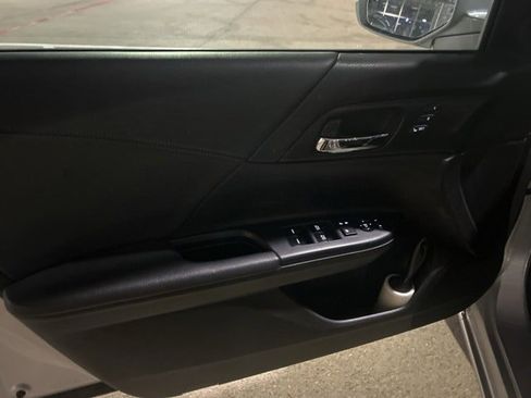 Used 2013 Honda Accord EX-L image 10