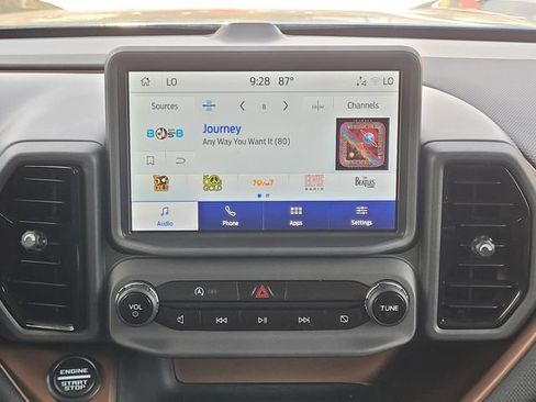 Used 2024 Ford Bronco Sport Outer Banks AWD/4WD image 23