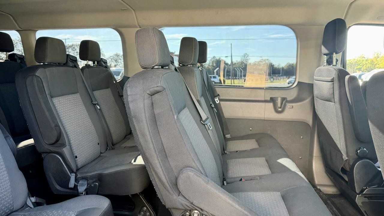 Used 2021 Ford Transit 350 XLT RWD image 12
