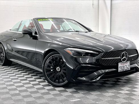 Used 2026 Mercedes-Benz CLE 300 4MATIC Cabriolet image 35