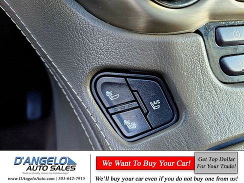 Used 2016 GMC Yukon XL Denali w/ Open Road Package image 36