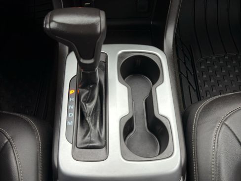 Used 2016 Chevrolet Colorado LT w/ Luxury Package, Chrome image 34