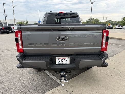 Used 2025 Ford F350 Lariat w/ Lariat Ultimate Package AWD/4WD image 4