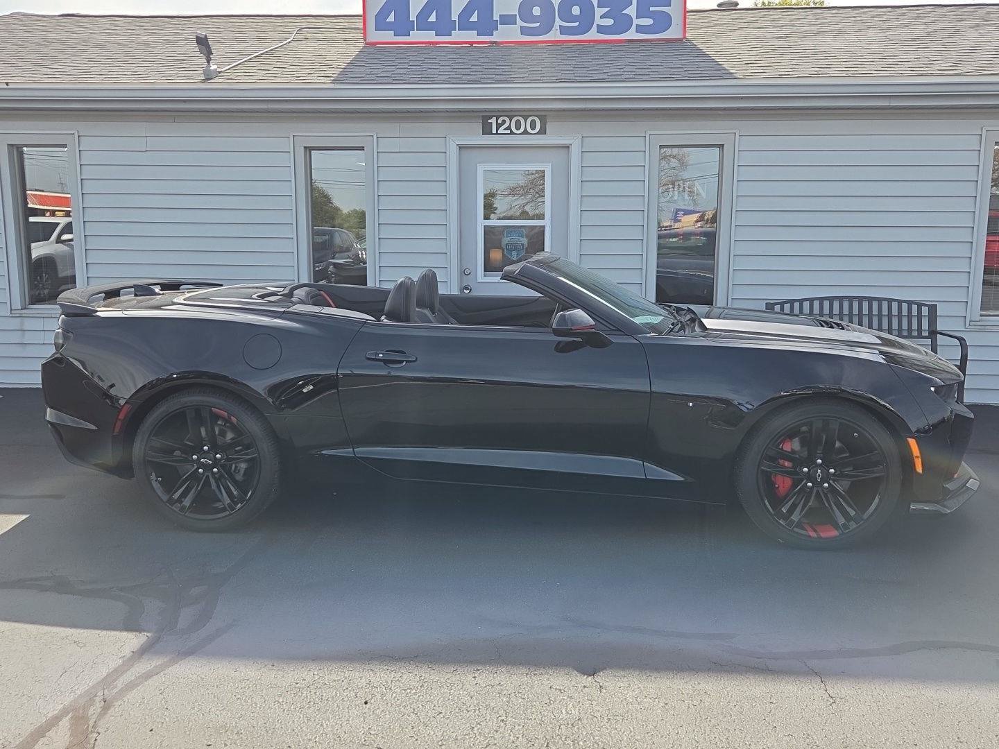 Used 2023 Chevrolet Camaro LT w/ Redline Edition RWD image 22