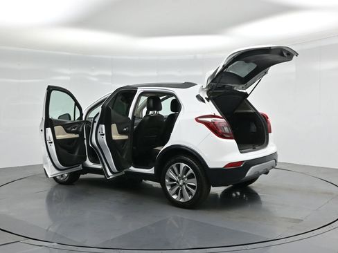 Used 2017 Buick Encore Preferred image 32