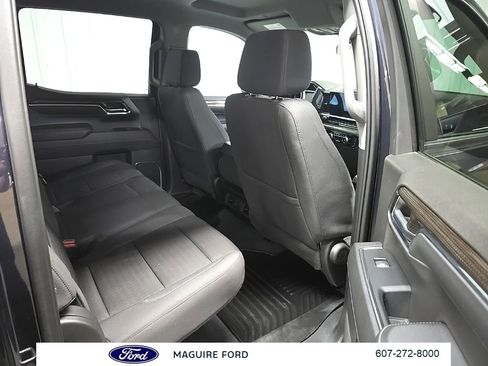 Used 2023 Chevrolet Silverado 1500 RST AWD/4WD image 20