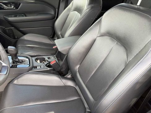 Used 2025 Subaru Forester Limited AWD/4WD image 13