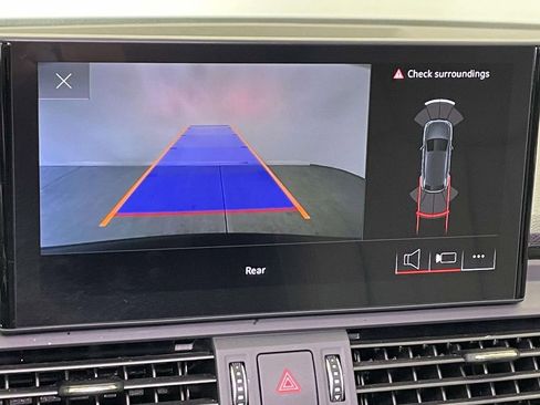 Certified 2024 Audi Q5 2.0T Premium w/ Convenience Package image 30