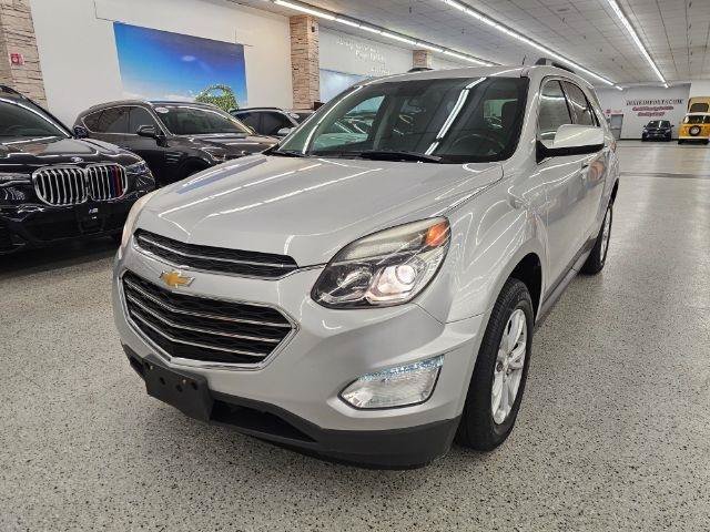 Used 2017 Chevrolet Equinox LT w/ Convenience Package FWD image 2