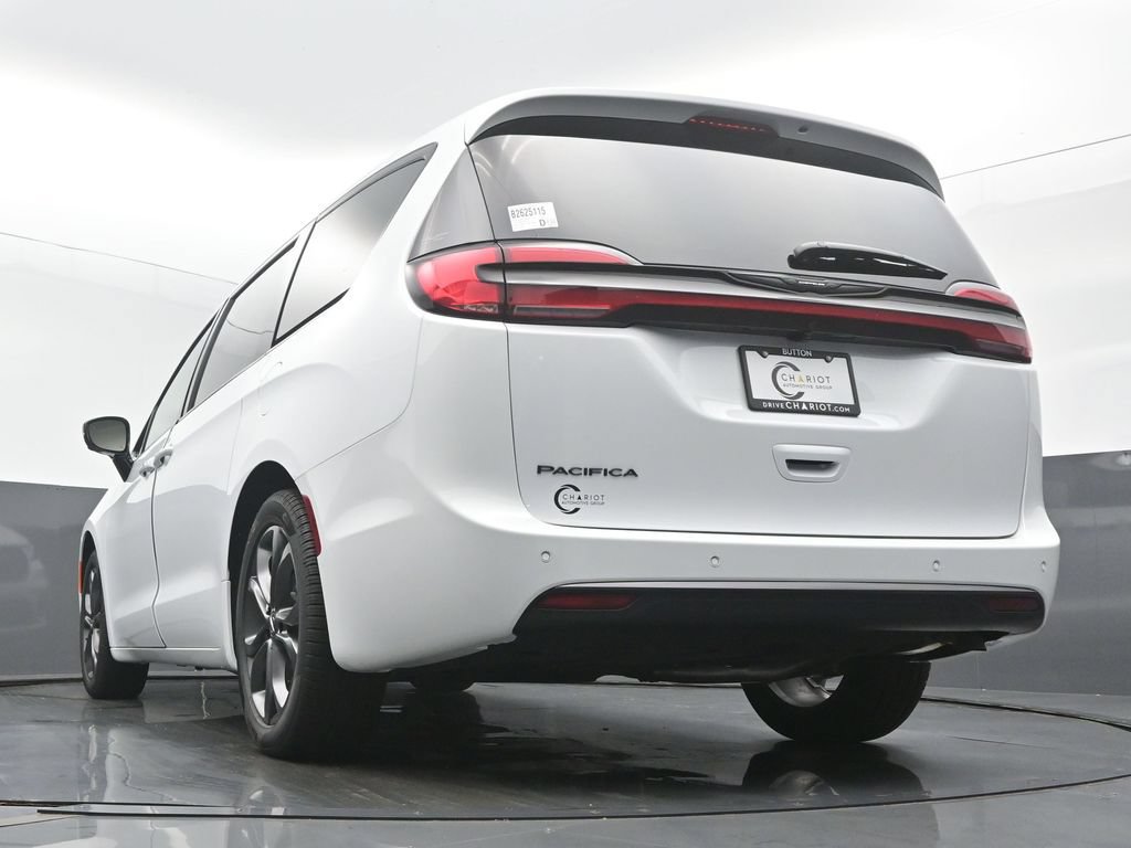 New 2026 Chrysler Pacifica Select FWD image 49