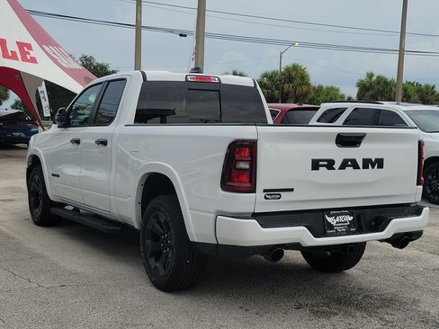 Used 2025 RAM 1500 Big Horn RWD image 3