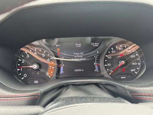 Used 2025 Jeep Compass Trailhawk AWD/4WD image 38