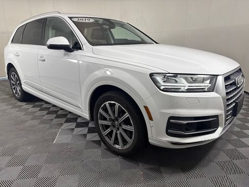 Used 2019 Audi Q7 3.0T Premium Plus w/ Premium Plus Package AWD/4WD image 10
