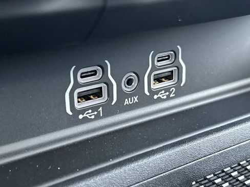 New 2027 RAM 1500 4x4 Crew Cab image 30