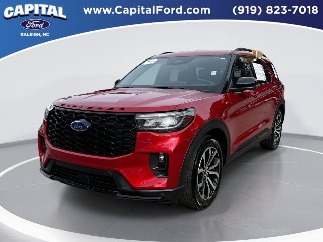 Certified 2025 Ford Explorer ST-Line w/ Premium Package RWD image 1