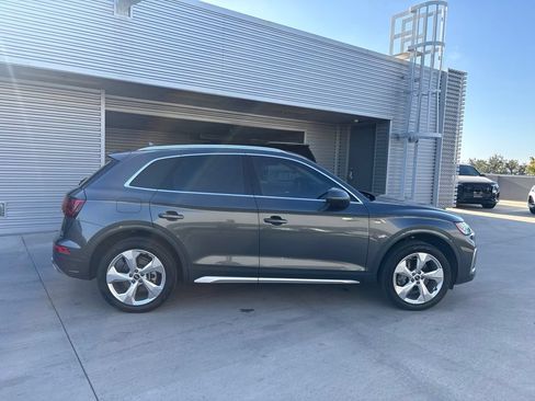 Used 2022 Audi Q5 2.0T Prestige AWD/4WD image 4