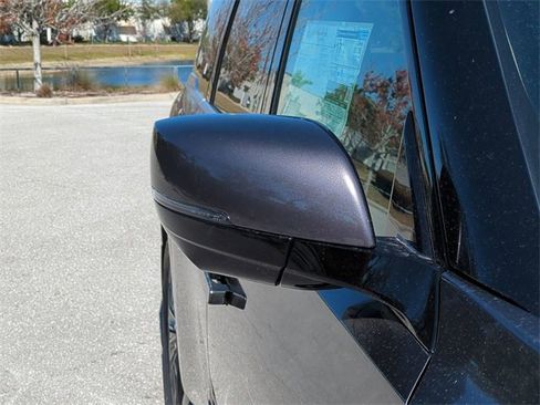 New 2026 INFINITI QX80 Luxe image 12