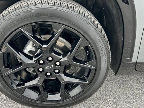 Certified 2024 Chevrolet Traverse RS w/ LPO, Floor Liner Package image 10