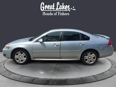 Used 2011 Chevrolet Impala LT w/ Luxury Edition Package FWD image 2
