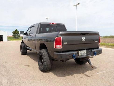 Used 2014 RAM 2500 Laramie w/ Convenience Group AWD/4WD image 5