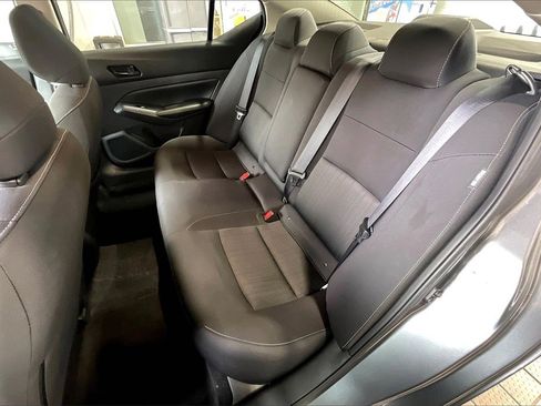 Used 2025 Nissan Altima 2.5 SV image 15