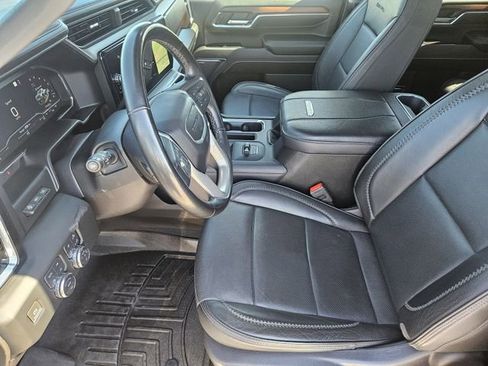 Used 2024 GMC Sierra 2500 Denali w/ Denali Reserve Package AWD/4WD image 14
