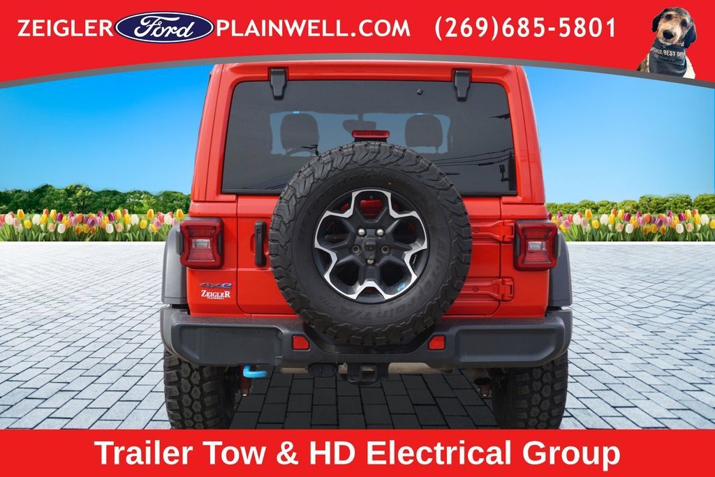 Used 2022 Jeep Wrangler Unlimited Rubicon 4xe w/ Cold Weather Group AWD/4WD image 4