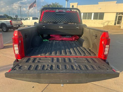 Used 2022 Ford F250 Lariat w/ Lariat Value Package RWD image 8