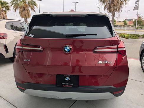 Used 2025 BMW X3 xDrive30i w/ Convenience Package AWD/4WD image 7