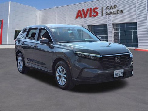 Used 2025 Honda CR-V LX image 3