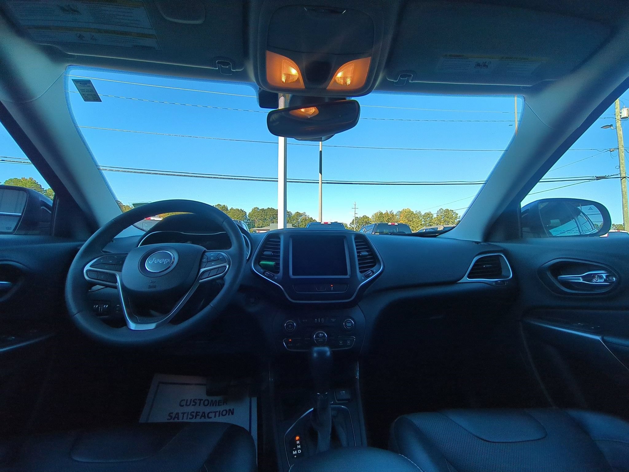 Used 2022 Jeep Cherokee Latitude Lux FWD image 25